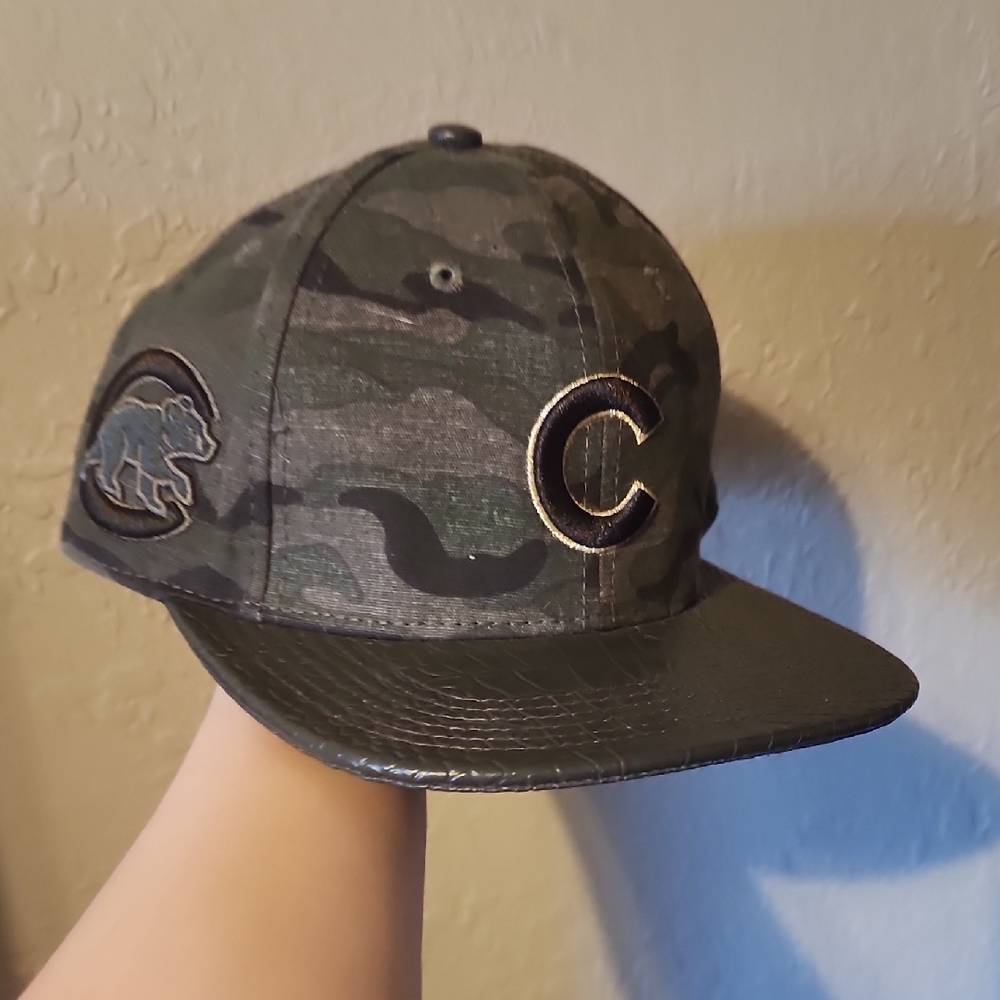Chicago Cubs Camo Flat Brim Hat